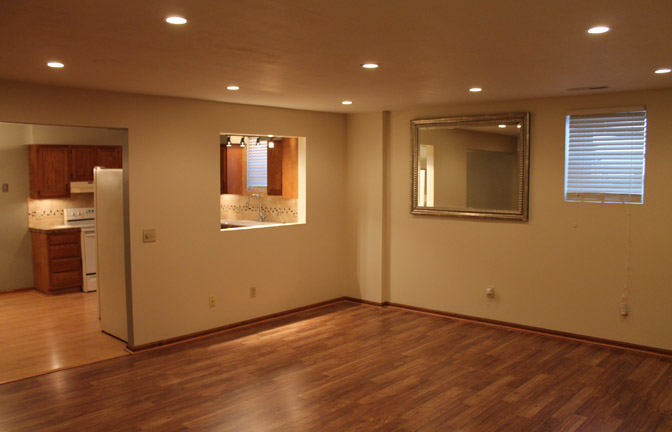 2 Bedrooms Apartment Black River Community